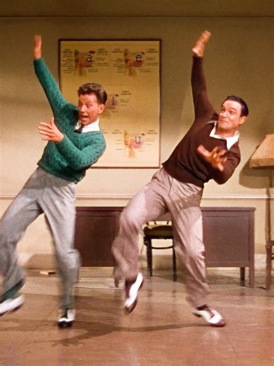 Moses supposes his toeses are roses,【Singin' in the Rain】#movie #film #music