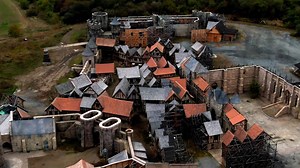 Prohlédněte si středověké městečko na Barrandově z ptačí perspektivy - Novinky