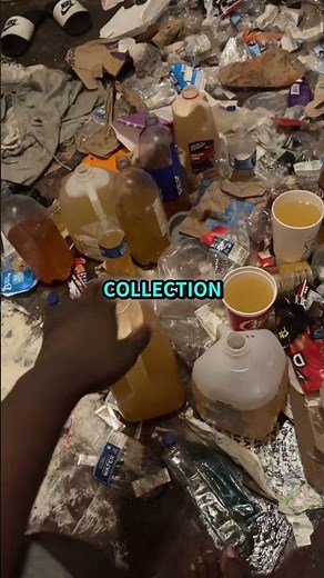 Hoarders Room Tour 🥶
