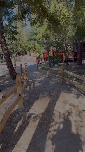 🥾☀️Lake Arrowhead offers some fantastic hiking trails that showcase the region’s stunning natural beauty. Here are some local favorites: 1. **Pine Rose Cabin Trails** Explore the beautiful hiking trails at Pine Rose Cabins, perfect for soaking in nature and fresh air. 2. **Pinnacles Trail** Hike to a summit with stunning 360-degree views from the mountains to the Mojave. Enjoy a quieter experience among the granite boulders! 3. **Will Abell Memorial Trail** This 1.9-mile loop in the San Bernard