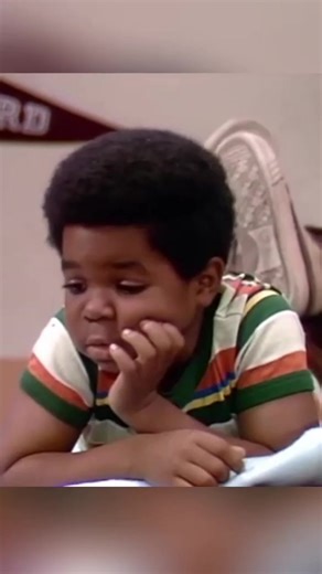 27K views · 616 reactions | #DifferentStrokes #ClassicTV #IconicShows #80sTelevision #Nostalgia #TVSitcoms #FamilyComedies #OldSchoolTV #TelevisionHistory #CCTVSeries #DiffDifferentStrokes #ThrowbackTV #RetroTelevision #WatchParty #TVLegends #GoldenEraOfTV #ComedyClassic #8OsNostalgia #ComedicGem | Difrnt Strks Best | Facebook