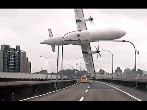 Taiwan plane crash: TransAsia Airways ATR 72-600 disaster