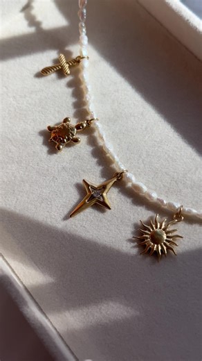 Ya’ll…. Grab your towels, your charms and your friends. It’s 70 and sunny, we’re heading to the water!! It feels like summer and we’re ready for all the pearls and beach charms! #beachjewelry #charmbar #charmjewelry #waterproofjewelry #pearls