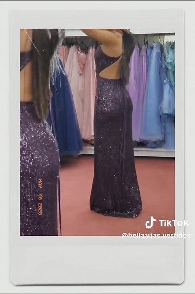 💜✨ #vestidosvioleta #tumejoropcion #bellaariasvestidos #egresadas #fiesta #fyp