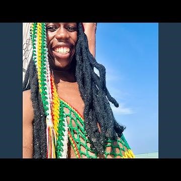 Hukama (feat. MaJohn)