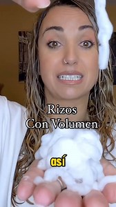 Si buscas volumen real, la espuma o la mousse bien usada es clave. Da igual si tu cabello es ondulado o rizado: aquí no discriminamos texturas. Te enseño cómo aplicarla para elevar raíz, dar cuerpo y conseguir ese volumen que se nota sin apelmazar. ¿Cuál es tu truco? #MayMalma #Volumen #CabelloOndulado #CabelloRizado #RizoConVolumen | May_Malma