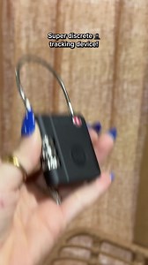 14K views · 47 reactions | Keep your luggage safe and always within reach with SmarLock!  This smart lock lets you track your bags from your phone—perfect for frequent travelers and gym-goers. Say goodbye to lost luggage and hello to peace of mind. | KeySmart | Facebook