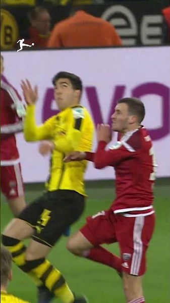 Back when Tuchel coached Merino at Borussia Dortmund 🫪