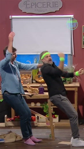 La chenille la plus drôle du décor penché 🤣