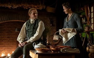 Sit By the Fire With Sam Heughan! Outlander's 2020 Yule Log Is Here to Steam Up Your Screen