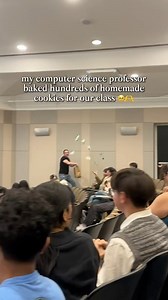 34K views · 282 reactions | my stanford computer science professor baked hundreds of homemade cookies for our class 凉﫶 #college #university #stanford #collegestudent #vlog #collegevlog #viral #study #reelsviral #stanforduniversity #collegelife #dailyvlog #collegeclasses #classes #studywithme #universitylife #collegefun #computerscience #professor #collegeprofessor #wholesome #heartwarming | Mia Yilin | Facebook