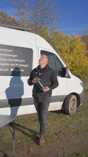 Splitscreen-Funktion entfernt?! Nein! 😎 Mit dem neuen M4T Software-Update hat sich nur die Steuerung geändert: 👉 R3 gedrückt halten und dann R1 drücken – und schon ist der Splitscreen aktiv! Das Update bringt einige Verbesserungen unter der Haube und macht die Bedienung noch flüssiger. 💪 Wer’s schon getestet hat – was meint ihr zum neuen Handling? 👇 #copterpro #dji #update | Copterpro