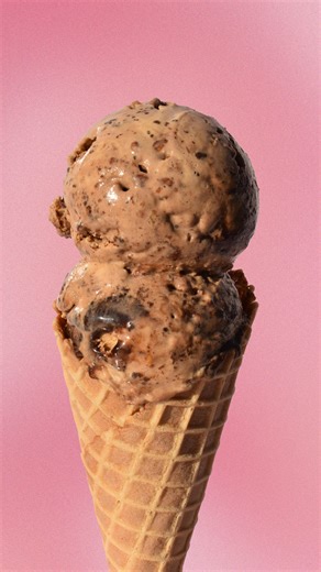 Andia's Ice Cream | Meet Andia’s Mud Pie ☕️🍫 A bold espresso ice cream with a rich fudge swirl, salted toasted almonds, and chocolate cookie crunchies. It’s... | Instagram