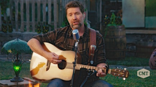 322K views · 5.5K reactions | Josh Turner delivers an exceptional #CMTCampfireSessions with his classic country sound   ‍ | CMT | Facebook