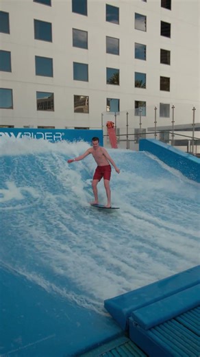 FlowRider Las Vegas RAW Session – Pro Tricks, Epic Fails & Surf Machine Chaos! 🌊🔥
