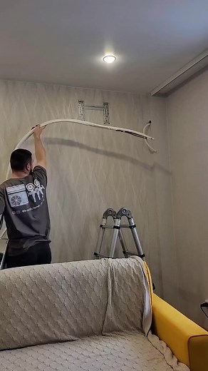 77K views · 558 reactions | #airconditioning #hvac #heating #hvaclife #airconditioner #hvacservice #ac #cooling #hvactechnician #hvactech #heatingandcooling #hvacrepair #hvacinstall #refrigeration #hvacr #plumbing #maintenance #furnace #daikin #hvaccontractor #aircon #acrepair #hvacquality #service #home #hvactools #air #construction #airconditioningrepair #hvaclove | Kondicikner siberia | Facebook