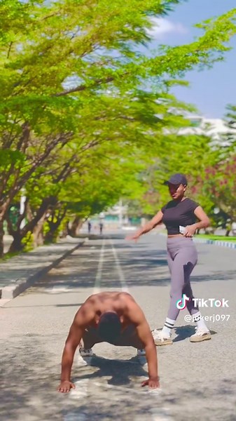 Voice Effects in Viral Video Dúo Edits