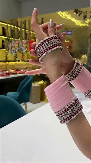 Beautiful bangle design#shorts#bangles#youtubeshorts#viralvideo#shortsfeed#trending#trendingshorts