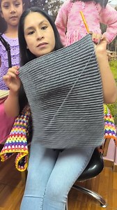 Te enseño como tejer este bonito y facil gorro en medio punto acanalado #crochet #ganchilloterapia #ganchilleando #aprendercrochet #pasoapasocrochet #Knitted #tejer | Tejidos a crochet Milagros y Olga Huaman