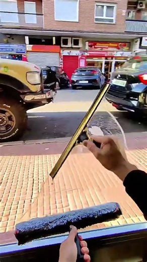 High-Rise Window Cleaning Made Easy 🏙️🪟 | Smart Cleaning Tool