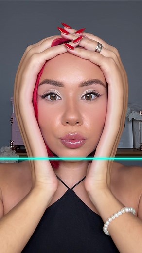 Bring Back 2020 Trends with Time Warp Scan Filter Effect