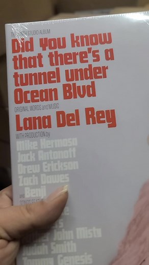 #LanaDelRey #didyouknowthattheresatunelunderoceanblvd Indie Exclusive..... OR #KatyPerry #OneOfTheBoys back in stock..... #VinylTok #VinylTikTok #VinylRecords #RecordStore
