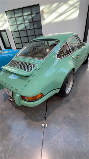 Rare Singer Porsche 911 Re-Imagined 4.0 Air-Cooled 964 #cars #porscheclassic #porsche911 #sportscar