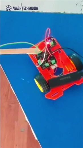 Students Made a Table Edge Avoider Robot 😲🤖#robotics #stem #viralshort
