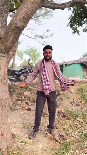 औरत अपने फल को नीचे गिराते हुए क्यों जा रही थी 🛕🚩||जय श्री कृष्णा||#shorts #krishna #bhajan