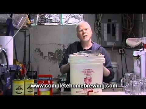 Easy Home Brewing - Hop to-it! - (Adding Hop Tea to home brew)