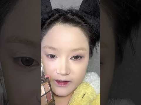 Wide Jaw Flat Nose Makeup Magic: Kitten Style