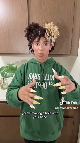 Lena (@notlenavernice) - Understanding Sign Language for Falling in Love