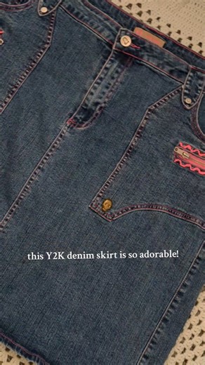 Thrift Vintage|Antique|Modern☮️🌞 on Instagram: "this Y2K denim skirt details are everything! ☠️💕 #y2k #shopvintage #early2000sfashion #early2000s #skaterfashion #pinkgrunge"