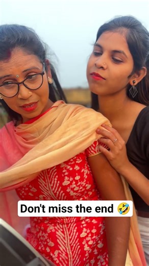 mummy full nashe mein 🤣 #comedyshorts #mummycomedy #funnyvideo #viralvideo #funnyvideofunnyvideo