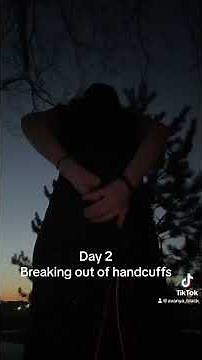 Day 2 breaking out of handcuffs!! #challenge #escape #handcuffs #houdini #magic #day2