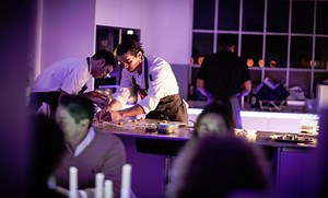 Why is the psychologist in the Kitchen? Gastrophysics Dining