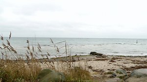15 Kilometer Küstenlinie bieten Großenbrode viel Platz für unterschiedliche Strandabschnitte. Wisst ihr, wo dieses Video aufgenommen wurde? | Großenbrode