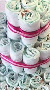 DIY Diaper Cake as a Castle #diy #crafts #baby #diapercake #decor #gift #babyshower