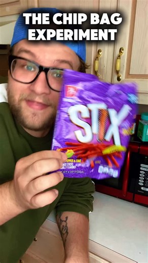 Kyle Marlett on Instagram: "💣 I’m not responsible if you microwave explodes.. #science #howto #magictrick #prank #potatochips"