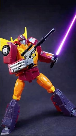 Transformers Studio Series ‘86 Hot Rod (first release)