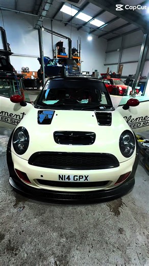 What’s not to like about the Clement speed shop R56 •400BHP •Wide arch kit •Boost by Gear •Track spec interior #1320MINI #LINKECU #r56 #portinjection #n14
