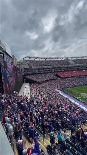 French fans fill Gillette Stadium with cheers ahead of World Cup match with Norway