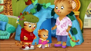 Daniel Thinks of Others/Daniel Thinks of What Margaret Needs - Daniel Tiger's Neighborhood: Nighttime In The Neighborhood