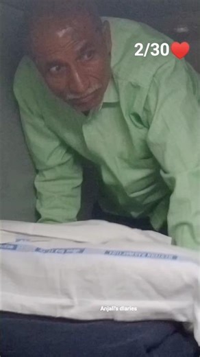 train me sone me kisko maja aata h 😂😁 2/30❣️ #minivlog #ytshorts #comedyvlog #part2 #trainjourney