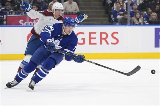 Toronto Maple Leafs' Slide Could Make Them Sellers, Not Buyers
