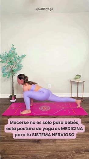 Beneficios de las posturas de yoga #posturadellagarato #utthanpristhasana #yogapose