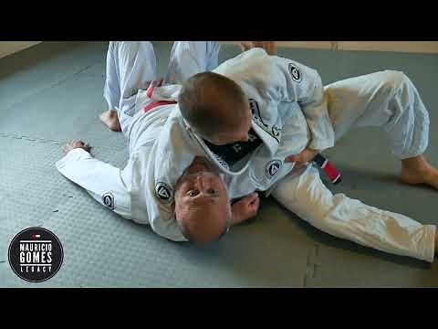 Sidemount Headlock Escape (Neck and Near Arm Trapped)