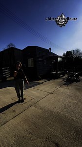 Her DIY Off-The Grid Tiny House Tour | Alternativehouse