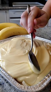 Paula Deen’s “Not Yo’ Mama’s Banana Pudding The title of this recipe is so fitting! This is the best banana pudding I’ve ever had! Ever! Full recipe 👇💬 | Easy Recipes