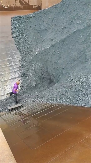 1.2M views · 6.2K reactions | Rockfall at the Port – Don’t Blink  #CrushedStone #FastUnload #PortScene | Ably Thomas | Facebook